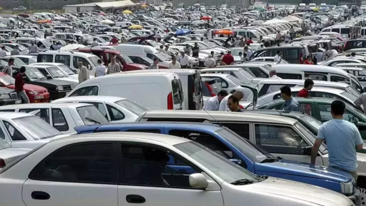 Hurda teşviki, trafikteki eski ve çevreye zararlı araçların yenileriyle değiştirilmesini