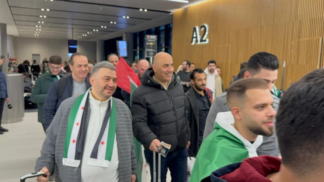 Baas rejiminin yıkılıp, Esad’ın devrilmesiyle muhalifler Suriye’de yönetimin başına geçti.