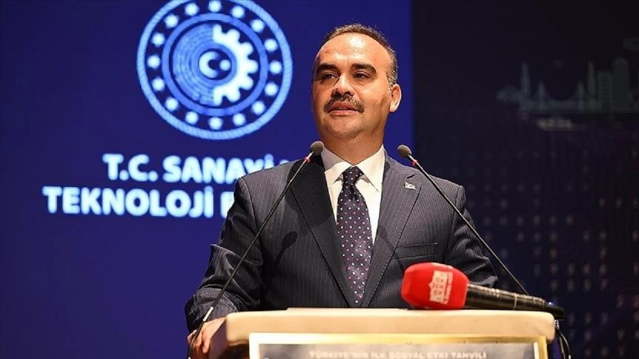 Bakan Kacır, Resmi Gazete’nin dünkü sayısında yayımlanan Cumhurbaşkanlığı Kararnamesi ile