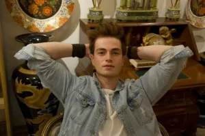 &nbsp; Kardan Aydınlık dizisi Arın Orbay kimdir, gerçek adı nedir?