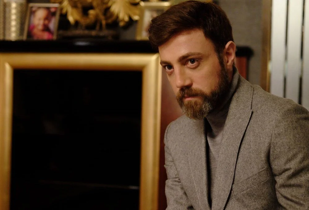 Kardan Aydınlık Dizisi Kadırgalı Osman Kimdir, Gerçek Adı Nedir? Ahmet Varlı Kimdir, Kaç Yaşında, Nereli, Hangi Dizi ve Filmlerde Rol Aldı?