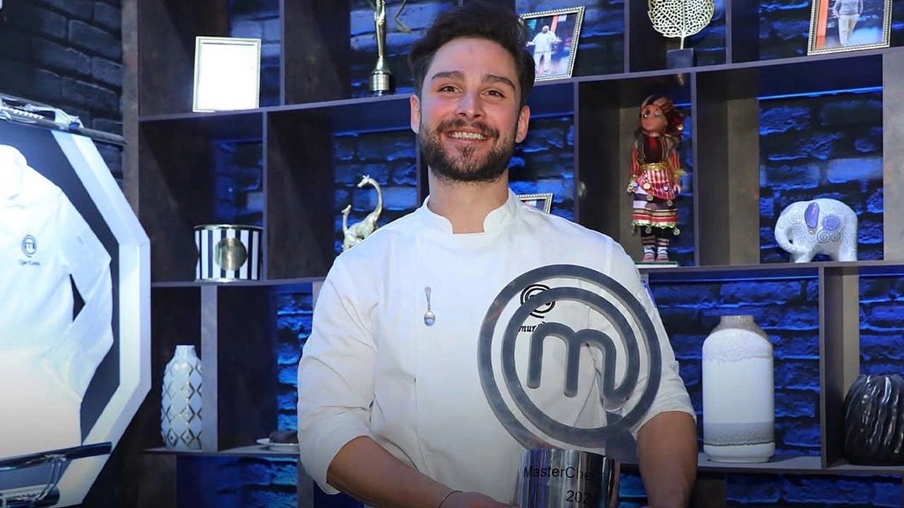 MasterChef 2024 Onur Canlı Yayında Açıkladı: MasterChef Beyza ile Sevgili mi?