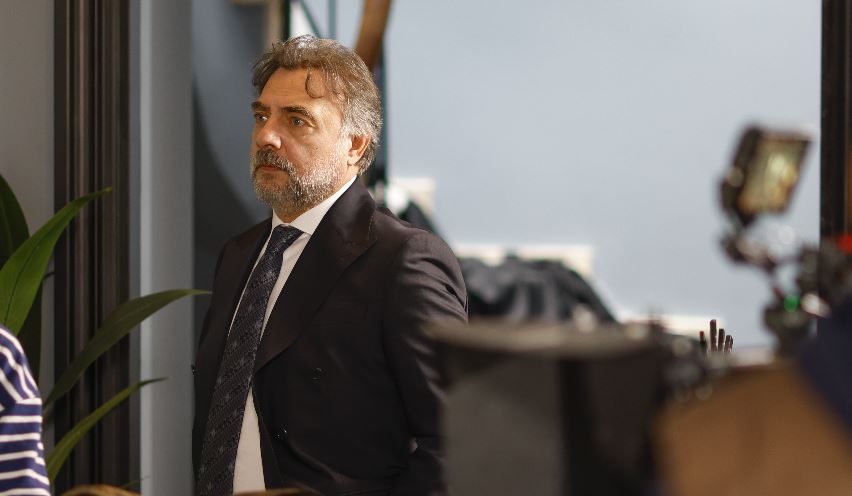 Ev Hapsi'nin Aziz Saygın'ı Oktay Kaynarca Kimdir? Kaç Yaşında, Evli mi, Çocuğu Var mı, Aslen Nereli, Hangi Dizi ve Filmlerde Rol Aldı?