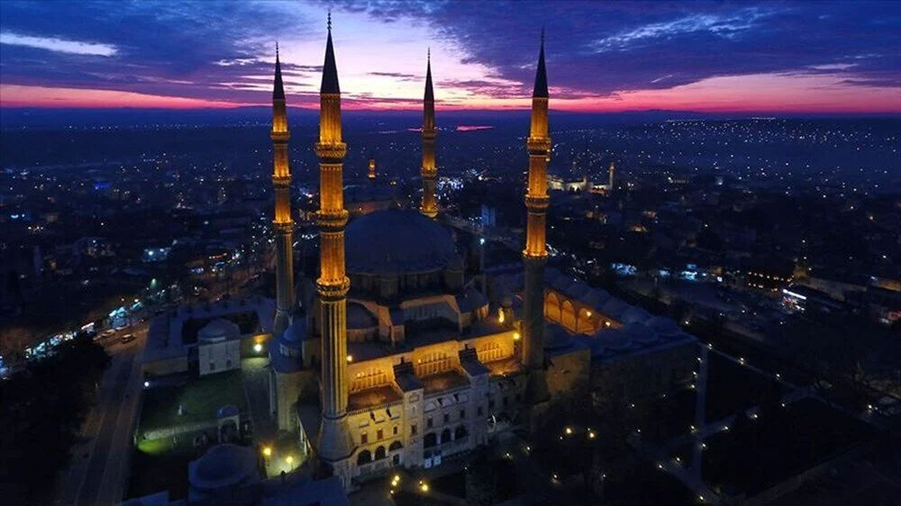 2025 Regaip Kandili Mesajları: Anlamlı, Ayetli, Hadisli, Dualı, Kısa, Uzun ve Resimli Kandil Mesajları