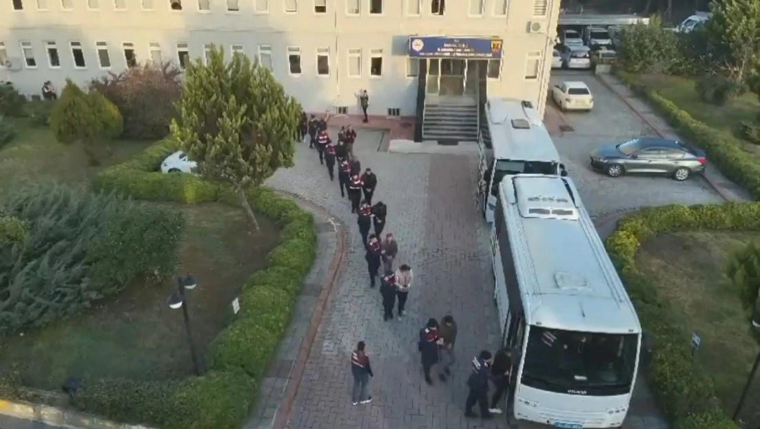 İçişleri Bakanı Ali Yerlikaya, 9 ilde düzenlenen Siberağ-15 operasyonlarında 21