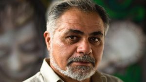 1001 Gece Masalları dizisinde Kör Masalcı Sahir karakterini kim canlandırıyor?