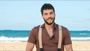 Türk televizyon dünyasının en başarılı ve popüler isimlerinden biri olan