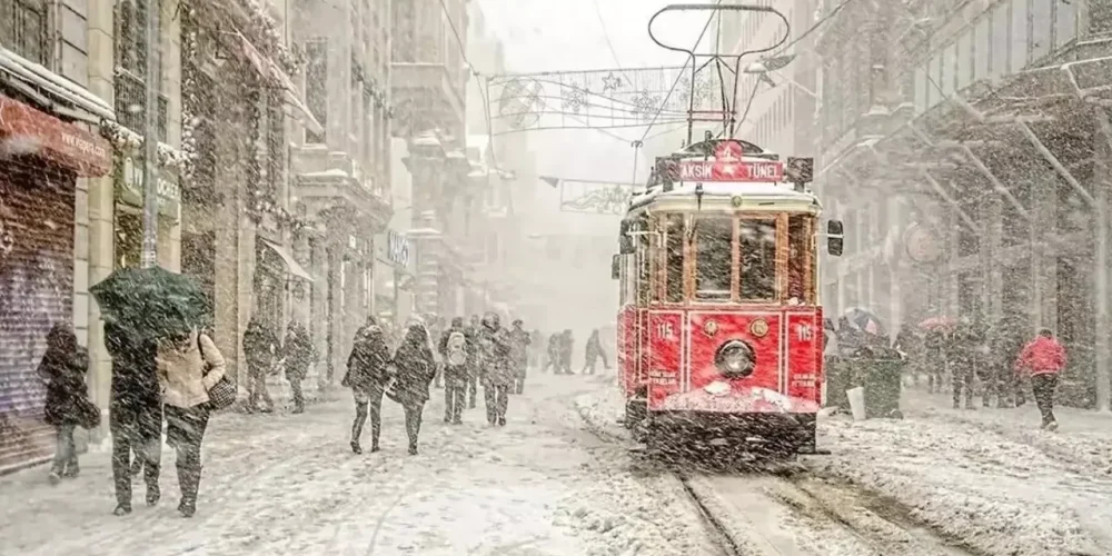 akom istanbul kar