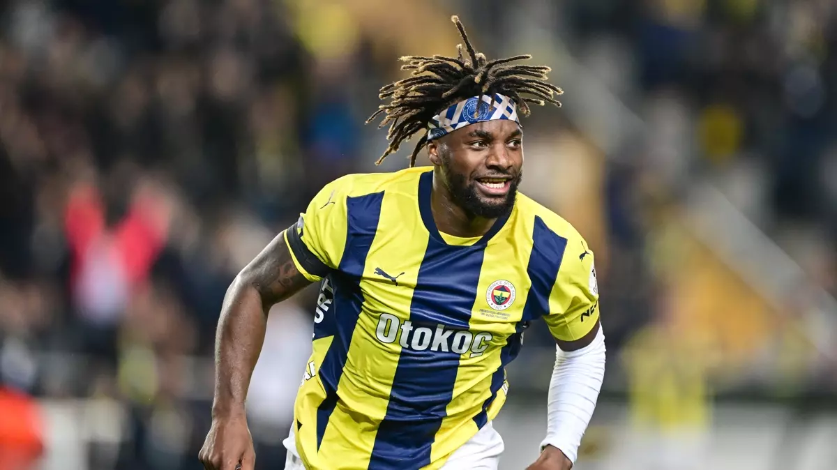 Allan Saint-Maximin hangi takıma gidiyor? Fenerbahçe’den ayrılıyor mu? Fransız yıldız,