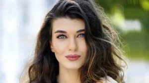 Aslıhan Güner biyografisi, oyunculuk kariyeri, özel hayatı ve yer aldığı
