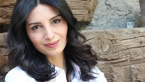 Başak Sayan kimdir? Türkiye’nin hem ekranlarda hem de edebiyat dünyasında