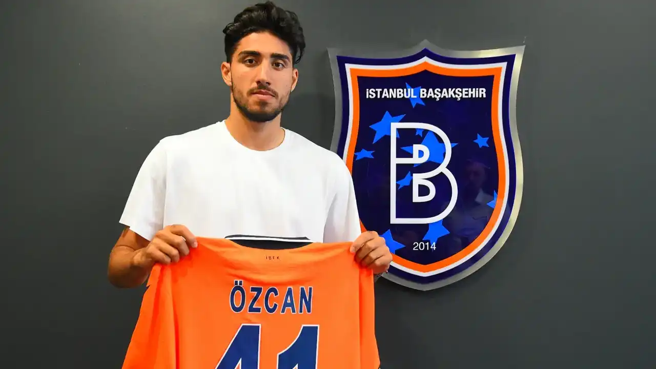 Berkay Özcan kimdir