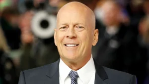 Bruce Willis kimdir? Bruce Willis, Hollywood’un unutulmaz yüzlerinden biri. Ancak