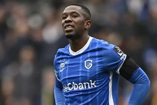 Carlos Cuesta Galatasaray’a Geliyor mu? Carlos Cuesta Kimdir, Boyu Kaç, Kilosu Kaç, Yaşı Kaç, Hangi Ülkeli, Hangi Takımlarda Oynadı?