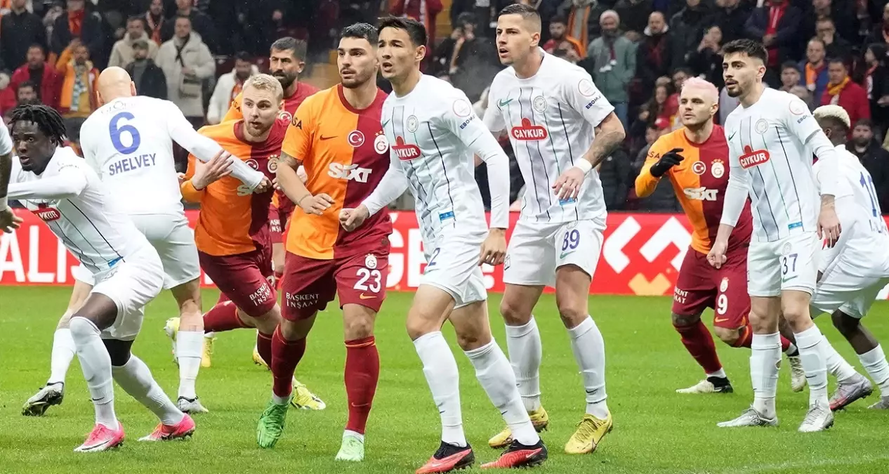 Çaykur Rize - Galatasaray Maçı Canlı Şifresiz Nereden, Hangi Kanaldan İzlenir? Maçın Hakemi Zorbay Küçük!