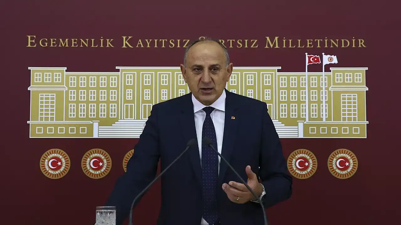 Dursun Çiçek Kimdir