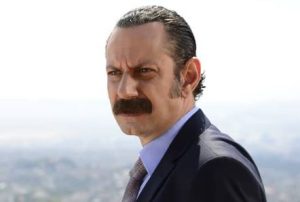 Edip Saner kimdir, kaç yaşında, nereli? Başarılı tiyatro ve dizi