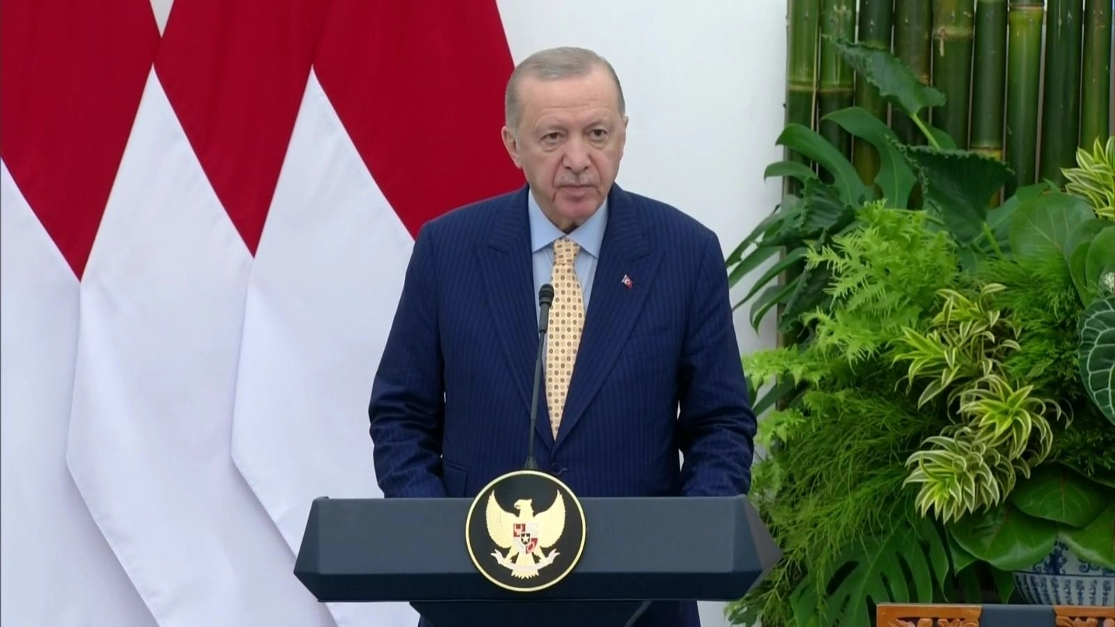 Cumhurbaşkanı Recep Tayyip Erdoğan, Bogor Cumhurbaşkanlığı Sarayı’nda Endonezya Cumhurbaşkanı Prabowo