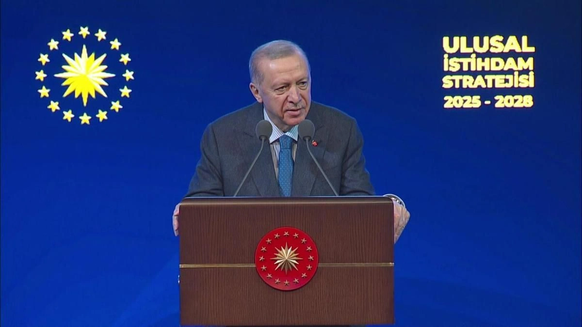 Cumhurbaşkanı Recep Tayyip Erdoğan, Ulusal İstihdam Stratejisi Tanıtım Toplantısı’nda açıklamalarda