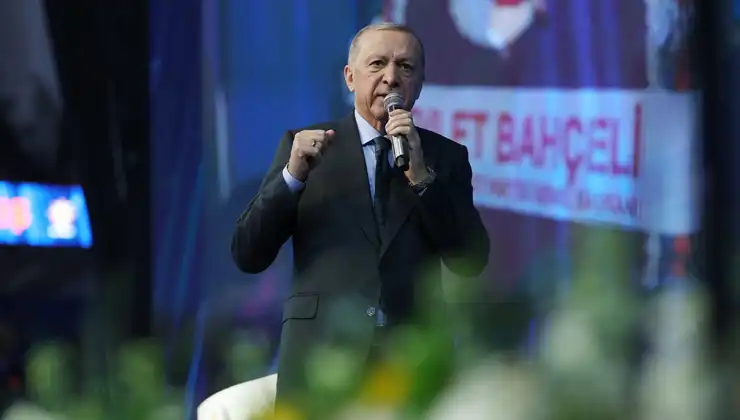Erdoğan, yeniden AK Parti Genel Başkanı seçildi