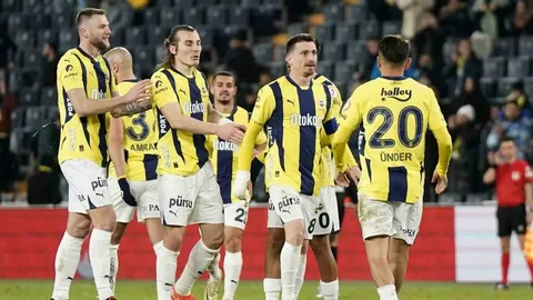 Fenerbahçe'nin Avrupa Kadrosu Açıklandı mı? UEFA Avrupa Ligi Kadrosunda Kimler Var?