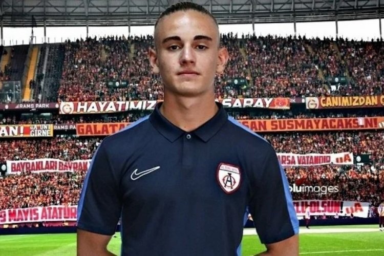 Galatasaray'dan Lisansını Çıkaran Eren Kaya Kimdir, Kaç Yaşında, Nereli?