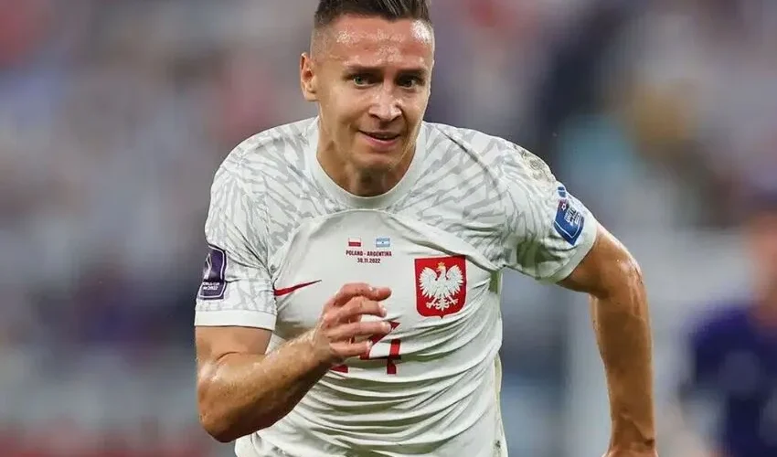 Galatasaray’ın Transfer Gündeminde Przemysław Frankowski! Frankowski Kimdir, Boyu, Kilosu, Yaşı, İstatistikleri ve Piyasa Değeri Nedir?