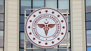 Sağlık Bakanlığı , merkez ve taşra teşkilatında görevlendirilmek üzere 15