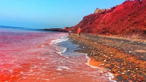 Hürmüz Adası neden kırmızı? İran’ın göz kamaştıran doğa harikalarından biri