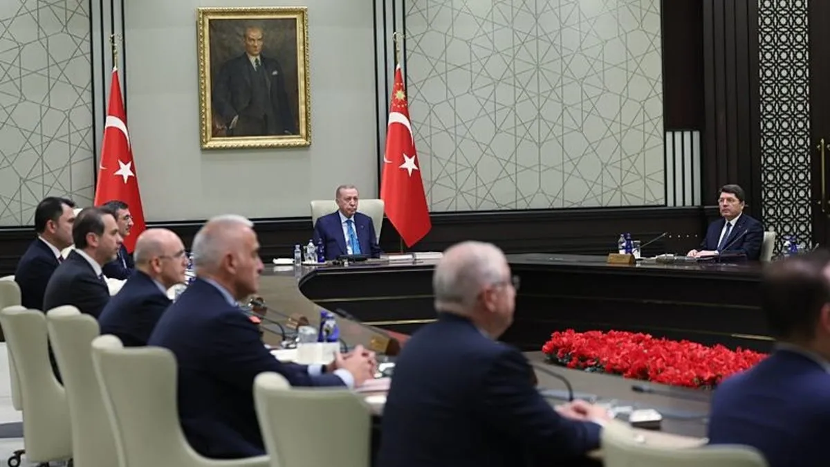 Cumhurbaşkanı Recep Tayyip Erdoğan başkanlığındaki Kabine Toplantısı bugün yapılacak. AK