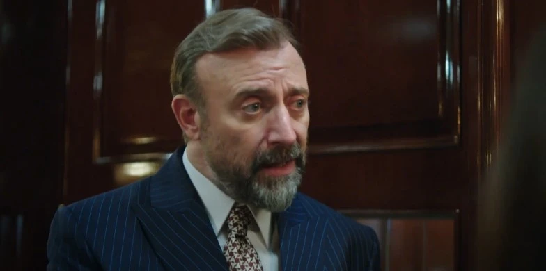 Kral Kaybederse Fragman 1 İzle: "Kenan Bu Karda Yürür İzini Belli Etmez!"