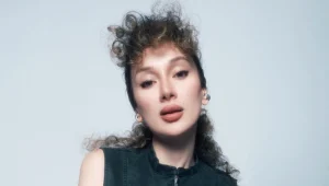 Mela Bedel Kimdir? Magazin dünyası, her zaman olduğu gibi yeni
