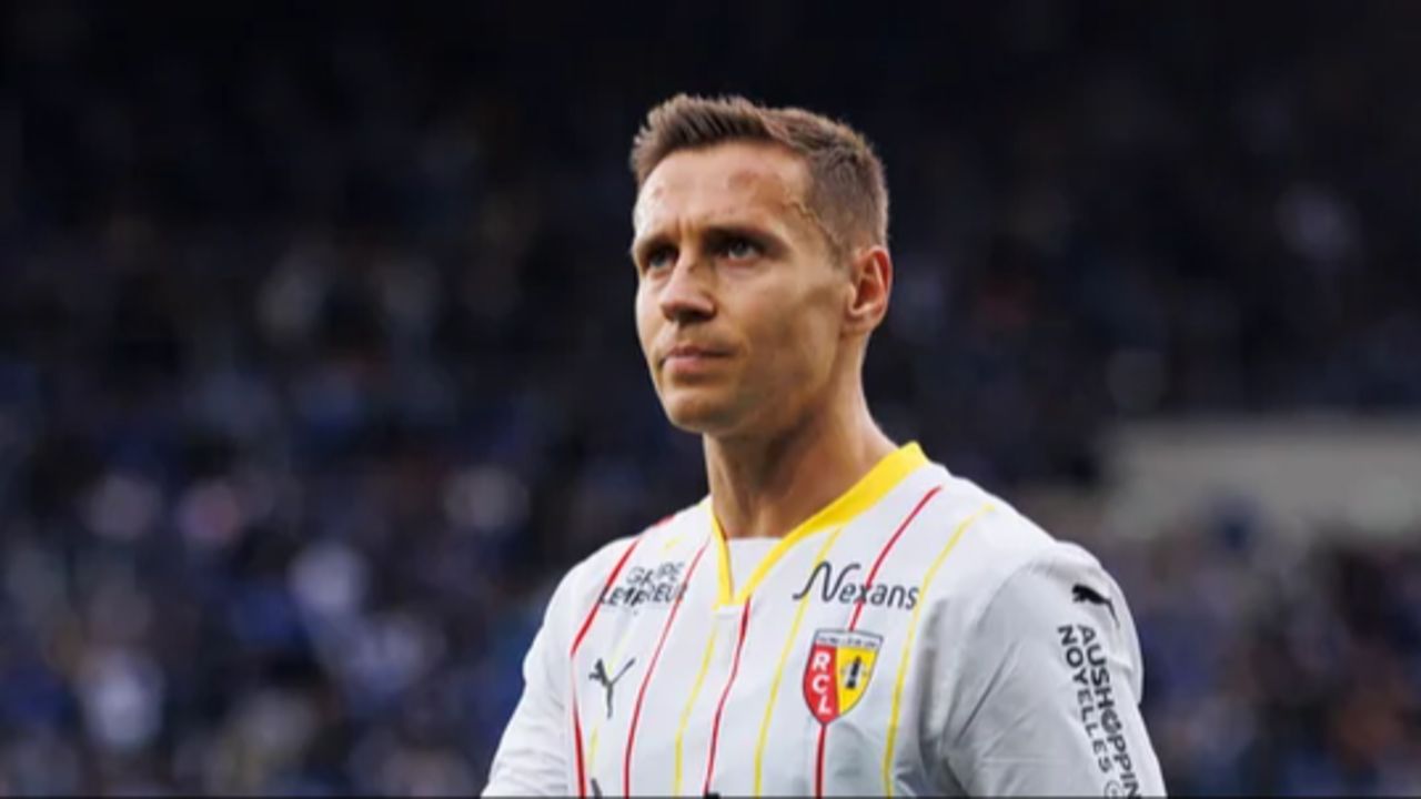 Przemyslaw Frankowski kimdir, boyu, kilosu, yaşı kaç? Son dönemde Galatasaray’ın