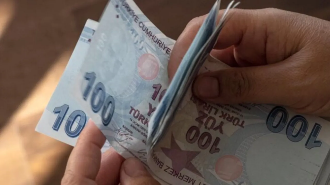 Ramazan Emekli İkramiyesi Kaç TL? 2025 Ramazan Emekli İkramiyesi Ne Zaman Yatacak?