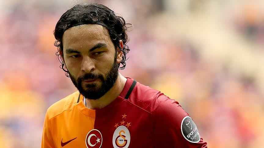 Selçuk İnan Biyografisi: Boyu Kaç, Kilosu Kaç, Kaç Yaşında, Aslen Nereli, Hangi Takımlarda Oynadı, Futbol Geçmişi Nedir?
