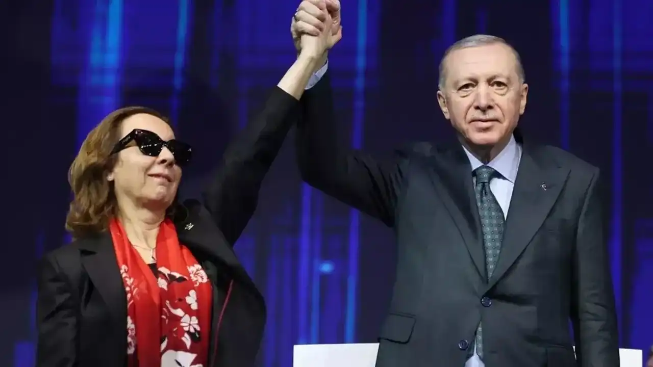 Serap Yazıcı Özbudun kimdir