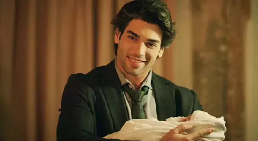 Zamanın Kapıları Mert Kimdir, Gerçek Adı Nedir? Şükrü Özyıldız’ın Zamanın Kapıları Dizisindeki Rolü Nedir, Hangi Karakteri Canlandırıyor? Zamanın Kapıları Mert Kimdir, Gerçek Adı Nedir? Şükrü Özyıldız’ın Zamanın Kapıları Dizisindeki Rolü Nedir, Hangi Karakteri Canlandırıyor?