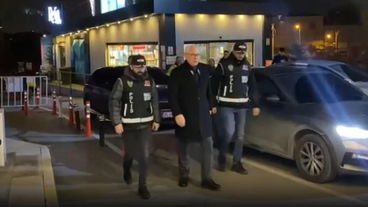 “İhaleye fesat karıştırma” ile “suç işlemek amacıyla örgüt kurma, üyelik