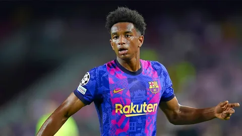 Alejandro Balde Kimdir? Boyu, Kilosu, Yaşı Kaç? Mevkii Nedir, Hangi Takımlarda Oynadı? Barcelona Alejandro Balde Biyografisi ve Futbol Kariyeri