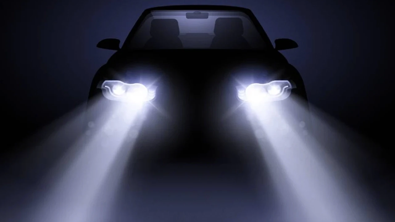 Beyaz far yasağı geldi mi? Son dönemde araç sahiplerinin merakla