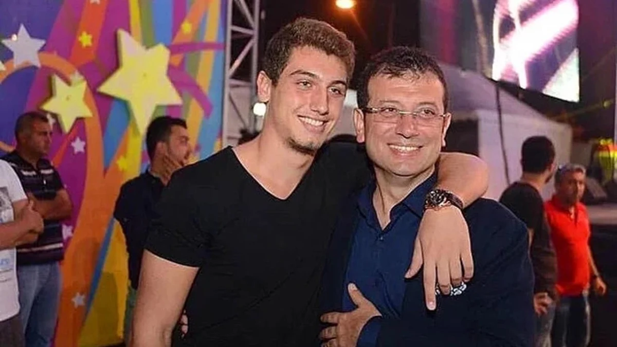 31 Mart 2024 yerel seçimlerinde ailesiyle birlikte sandığa giden Ekrem