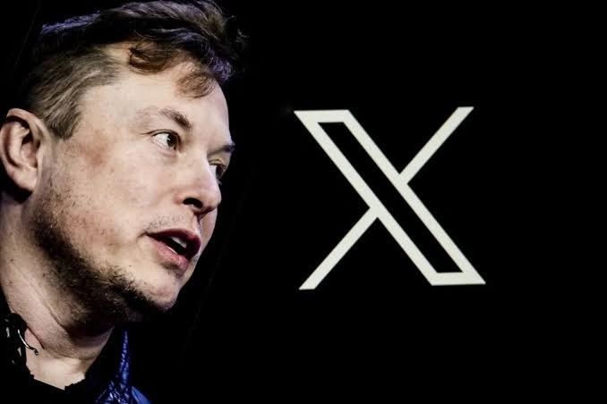 Fox Business Network’e röportaj veren Elon Musk, X’te yaşanan uzun