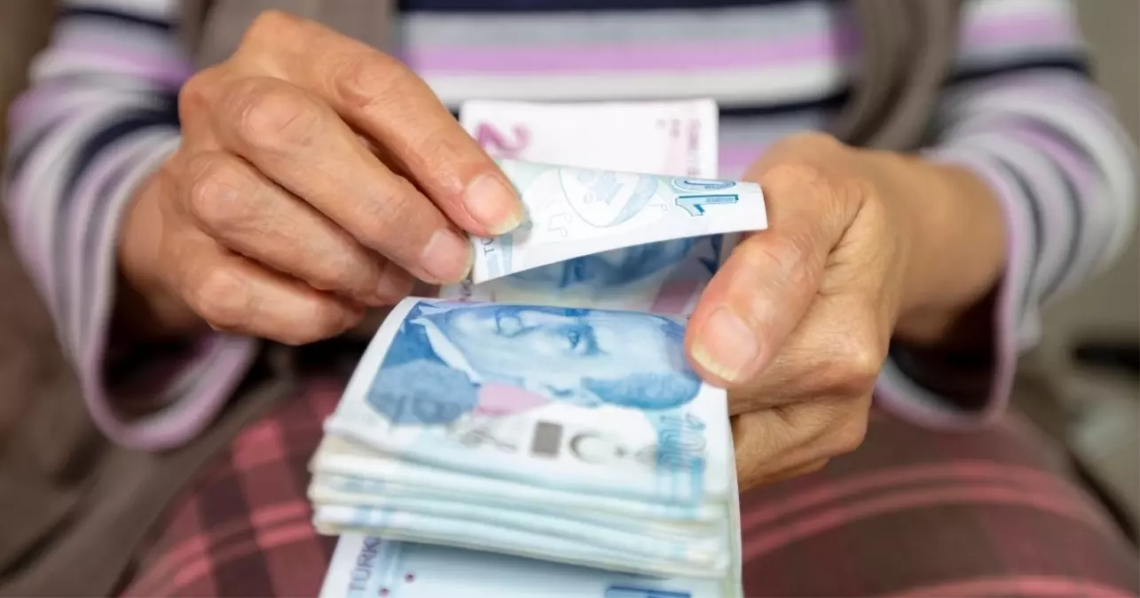 Emekli bayram ikramiyesi ne kadar, kaç TL yatacak? 2025 Ramazan