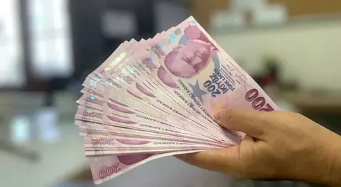 Emekliye Bayram Müjdesi! 2025 İkramiye Tarihi ve Zamlı Tutar Açıklandı