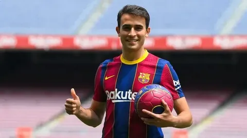 Barcelona altyapısından yetişen, Manchester City’de Premier Lig deneyimi yaşayan ve