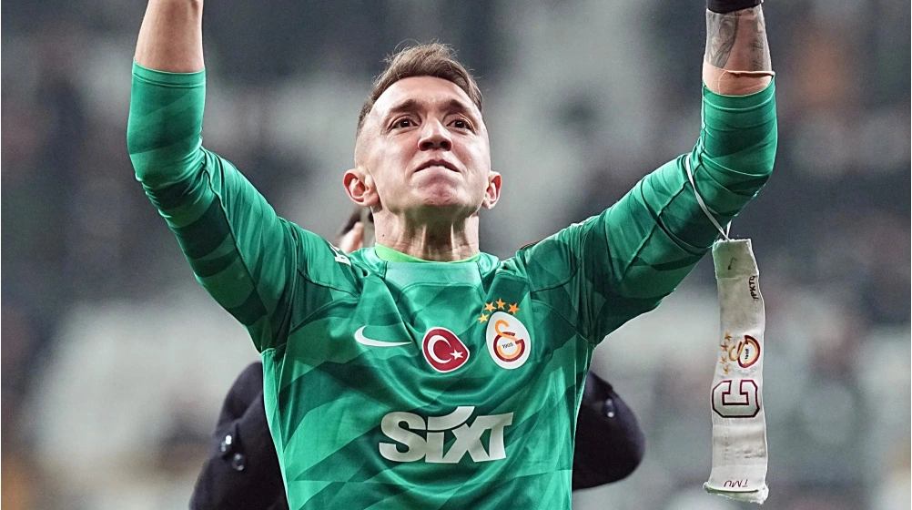 Galatasaray’da Muslera’nın Geleceği Belirsiz, İtalya’dan Alternatif Kaleci Gündemde Fernando Muslera’nın