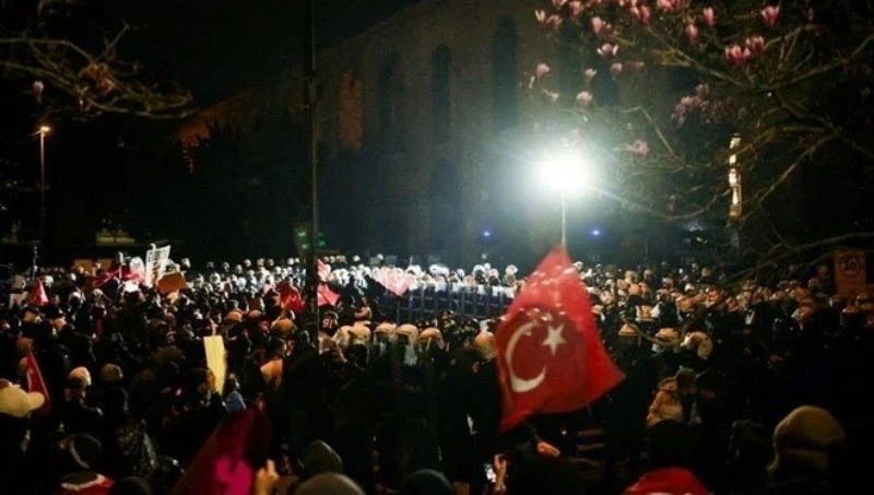 gazeteci ibb gösteri tahliye