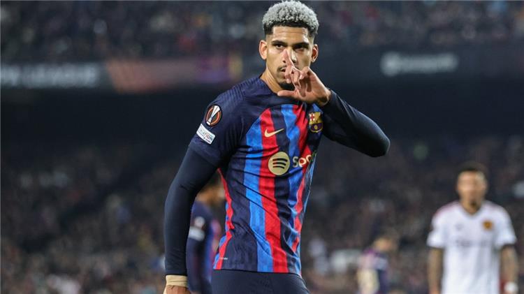 Ronald Araujo Kimdir? Boyu, Kilosu, Yaşı Kaç? Hangi Ülkeli, Mevkii Nedir, Hangi Takımlarda Oynadı? Barcelona Ronald Araujo Biyografisi ve Futbol Kariyeri