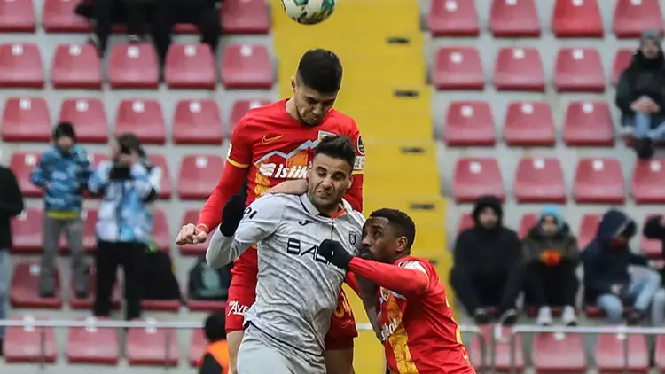 Kayserispor - Başakşehir Maçı: 1-0 (Geniş Maç Özeti)