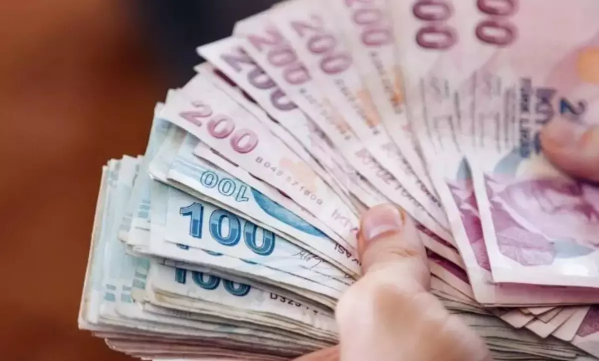 Mevduat faizleri yükseldi mi? Güncel banka faiz oranları nedir? soruları,